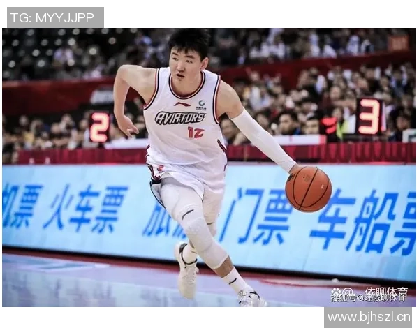 深圳排球队近期状态引发热议球迷观点分歧引发广泛讨论